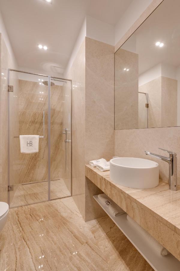 Basis Apartments - Adults Only Kyjev Exteriér fotografie